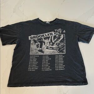 Garage Brooklyn Dark Gray Graphic T-Shirt Size XS/S